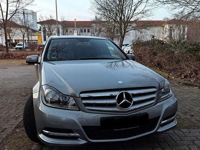 Gebraucht Mercedes C250 Avantgarde 204 PS (150 kW) 2012 Grau Limousine