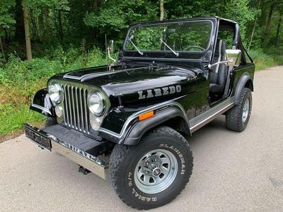 Schwarz Gebraucht 1982 Jeep CJ Laredo SUV | 36.800 €