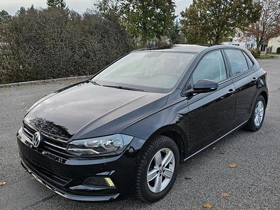 Gebraucht VW Polo Comfortline 75 PS (55 kW) 2017 Schwarz Kleinwagen