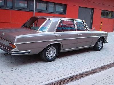 Gebraucht Mercedes W109 200 PS (147 kW) 1971 Beige Limousine