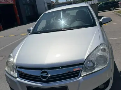 Brugt Opel Astra 90 HK (66 kW) 2009 Sølv Hatchback