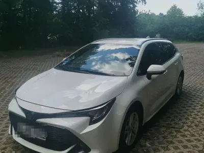 Gebraucht Toyota Corolla Business Edition 184 PS (135 kW) 2021 Weiß Kombi
