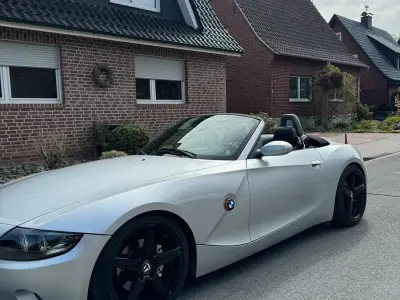 Gebraucht BMW Z4 192 PS (141 kW) 2003 Silber Cabrio