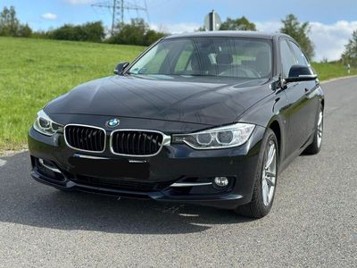 gebraucht BMW 320 i Sport Line Bi-Xenon Navi Sitzheizung