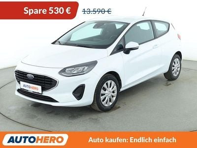 Gebraucht Ford Fiesta Cool & Connect 101 PS (74 kW) 2022 Weiß Kleinwagen
