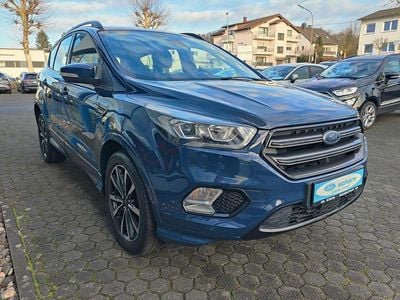 Blau Gebraucht 2019 Ford Kuga ST-Line SUV | 16.490 € (Fairer Preis)