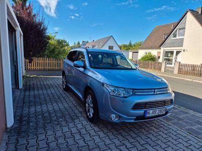 Mitsubishi Outlander P-HEV