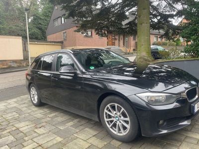 gebraucht BMW 318 d Touring -Navi-Panorama-Leder