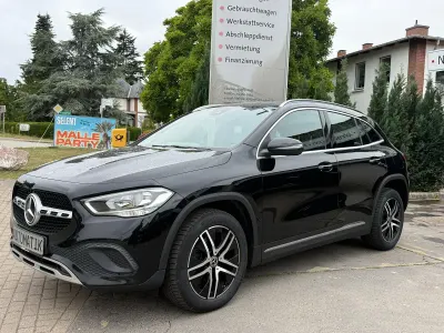 Gebraucht Mercedes GLA250 Progressive 160 PS (117 kW) 2022 Nachtschwarz SUV