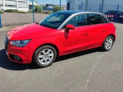 Gebraucht Audi A1 Sportback 90 PS (66 kW) 2013 Rot Kleinwagen