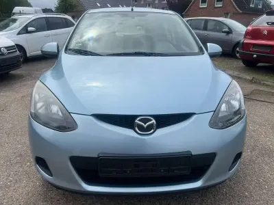 Brugt Mazda 2 Independence 75 HK (55 kW) 2009 Blå Hatchback
