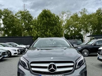 Mercedes GLA180