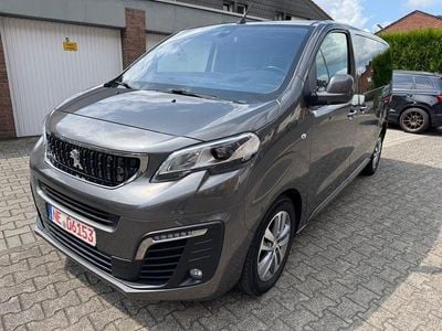 Peugeot Traveller