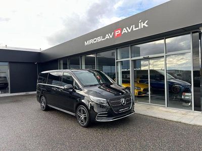Schwarz Gebraucht 2024 Mercedes V300 Exclusive Van / Kleinbus | 84.095 € (Fairer Preis)