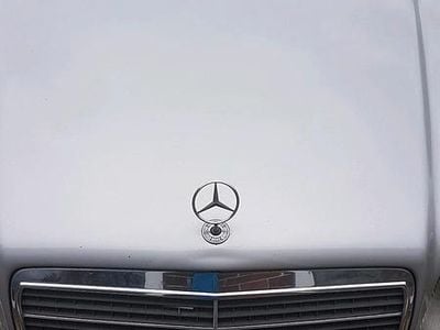 Gebraucht Mercedes 300 180 PS (132 kW) 1992 Silber Coupé
