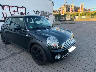 Usata Mini Cooper 122 CV (89 kW) 2010 Nero Utilitaria