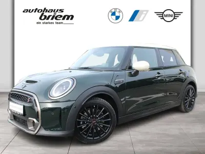Używany Mini Cooper S 178 KM (130 kW) 2024 Zielony Hatchback