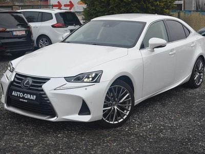 Lexus IS300h