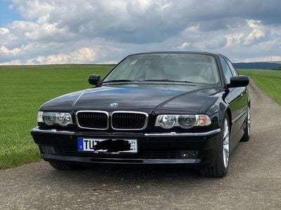 Gebraucht BMW 730 184 PS (135 kW) 1999 Schwarz Limousine