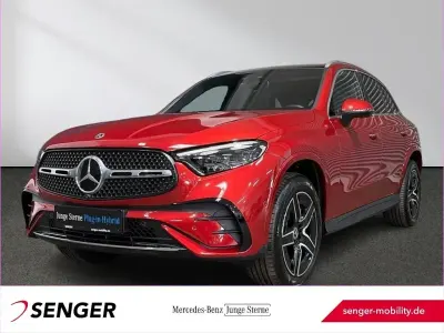 Gebraucht Mercedes GLC300e AMG 204 PS (150 kW) 2023 Rot SUV