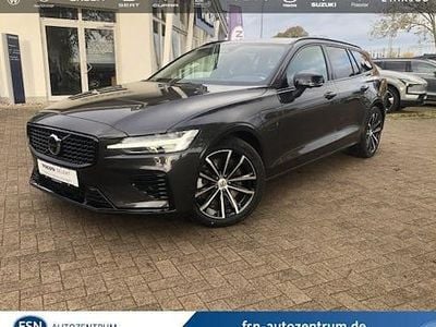 Gebraucht Volvo V60 Plus 350 PS (257 kW) 2025 Grau Kombi