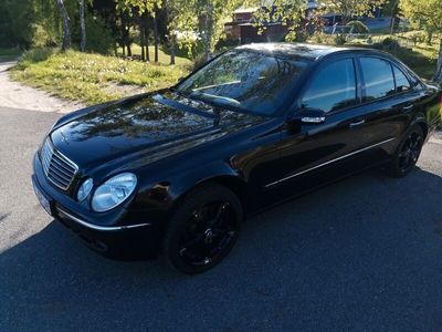 Mercedes E200