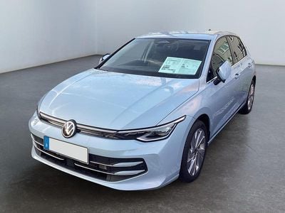 Neu VW Golf VIII 116 PS (85 kW) 2026 Oyster silber metallic  limited Limousine