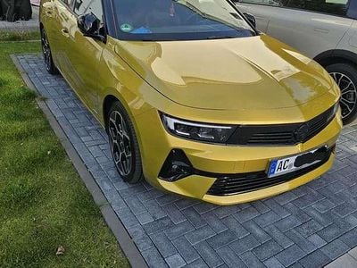 Gebraucht Opel Astra Ultimate 131 PS (96 kW) 2022 Gelb Limousine