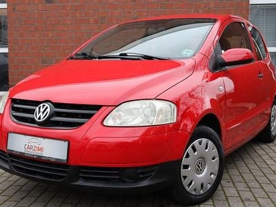 Gebraucht VW Fox 54 PS (39 kW) 2009 Rot Kleinwagen