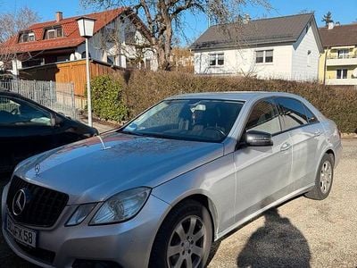 Gebraucht Mercedes E220 170 PS (125 kW) 2009 Silber Limousine