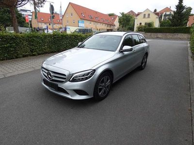 Gebraucht Mercedes C180 122 PS (89 kW) 2019 Silber Limousine
