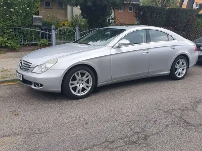 Używany Mercedes CLS350 272 KM (200 kW) 2005 Srebrny Coupe