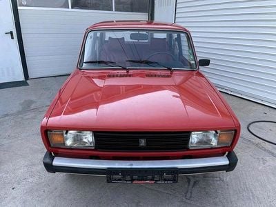 Rot Gebraucht 1984 Lada 2105 Limousine | 8.666 €