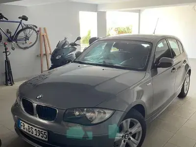 Gebraucht BMW 120 170 PS (125 kW) 2009 Grau Kleinwagen