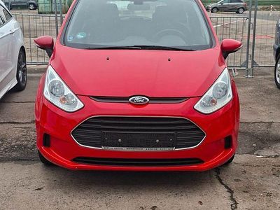 Gebraucht Ford B-MAX Ambiente 90 PS (66 kW) 2013 Rot Van / Kleinbus
