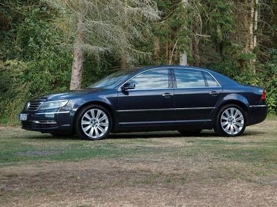 Gebraucht VW Phaeton 245 PS (180 kW) 2011 Grau Limousine