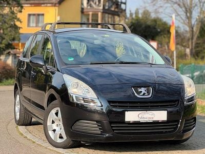 Gebraucht Peugeot 5008 Access 114 PS (83 kW) 2013 Schwarz Van / Kleinbus