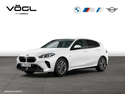 Gebraucht BMW 120 M Sport 156 PS (114 kW) 2025 Alpinweiß uni Kleinwagen