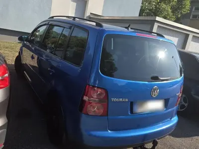 Gebraucht VW Touran 140 PS (102 kW) 2006 Blau Van / Kleinbus
