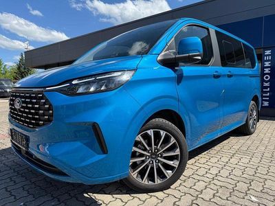 Neu Ford Tourneo Titanium X 150 PS (110 kW) 2026 Digital aqua blue Van / Kleinbus