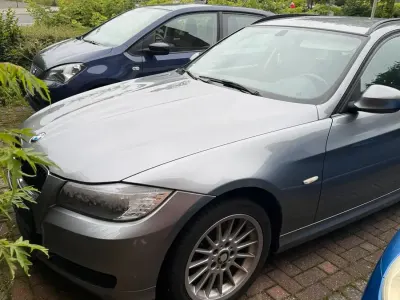 Gebraucht BMW 316 190 PS (139 kW) 2011 Grau Kombi