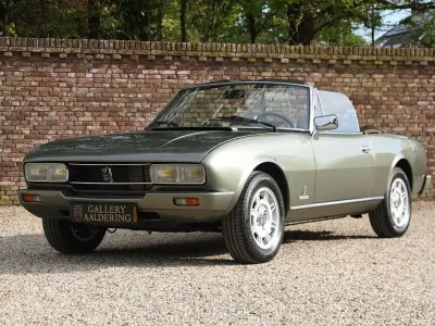 Gebraucht Peugeot 504 1981 Grün Cabrio