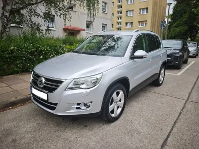 Gebraucht VW Tiguan Sportline 150 PS (110 kW) 2010 Silber SUV
