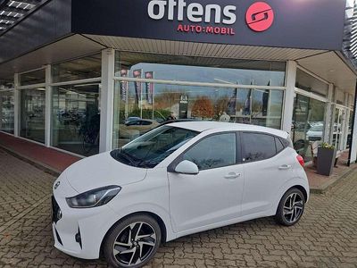 Gebraucht Hyundai i10 Edition 30+ 67 PS (49 kW) 2021 Polar white / sol Kleinwagen