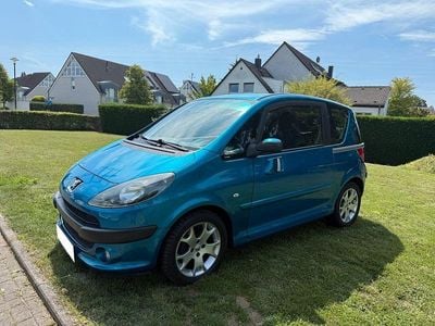 Peugeot 1007