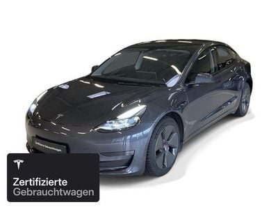 Gebraucht Tesla Model 3 Long Range AWD 324 kW (441 PS) 2022 Midnight silver metallic Limousine