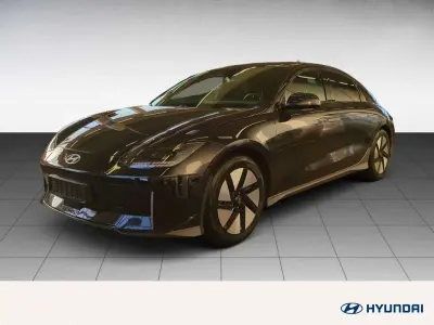 Gebraucht Hyundai Ioniq 6 Techniq 239 kW (325 PS) 2024 Biophillic blue pearl metallic Limousine
