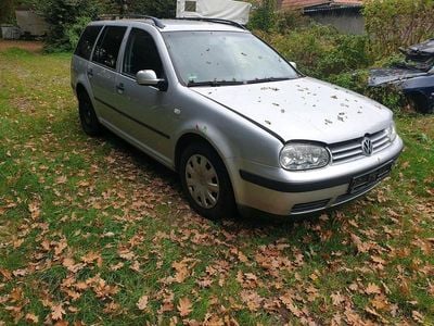 VW Golf IV