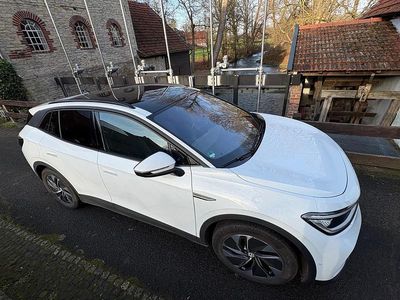 Weiß Gebraucht 2023 VW ID.4 SUV | 31.250 € (Fairer Preis)