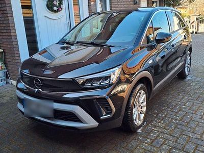 Second-hand Opel Crossland Business 131 CP (96 kW) 2022 Negru SUV